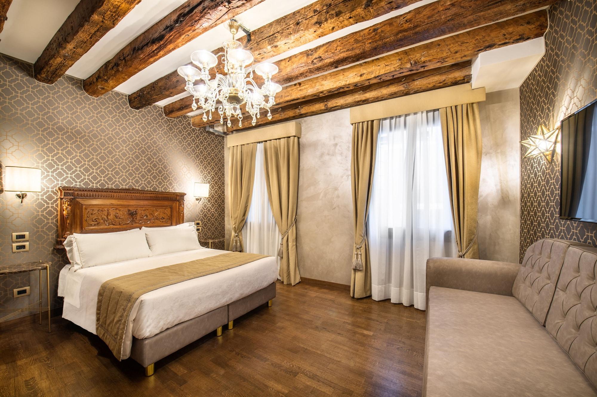 Palazzo San Lorenzo Hotel 4*