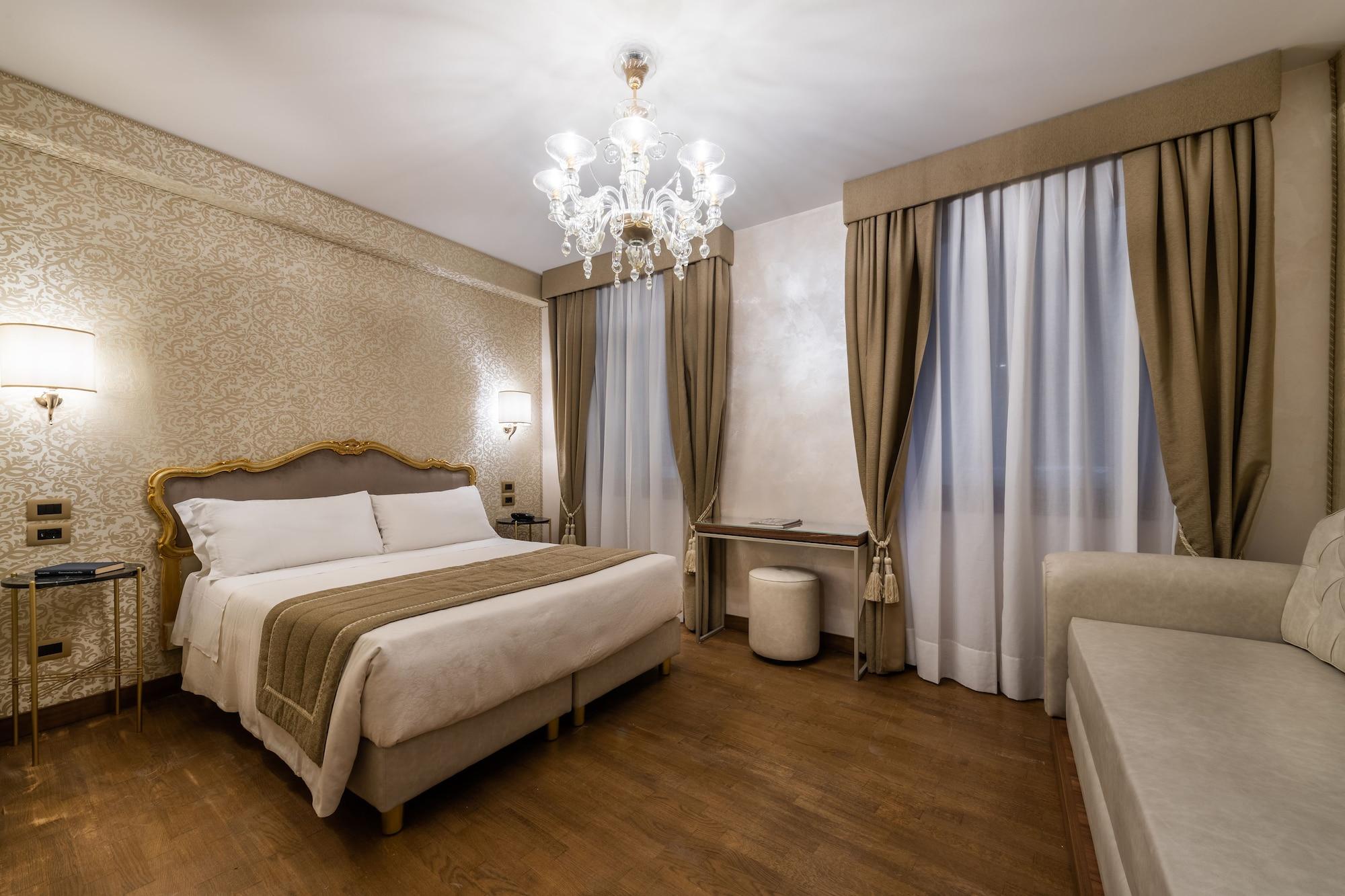 Palazzo San Lorenzo Venice