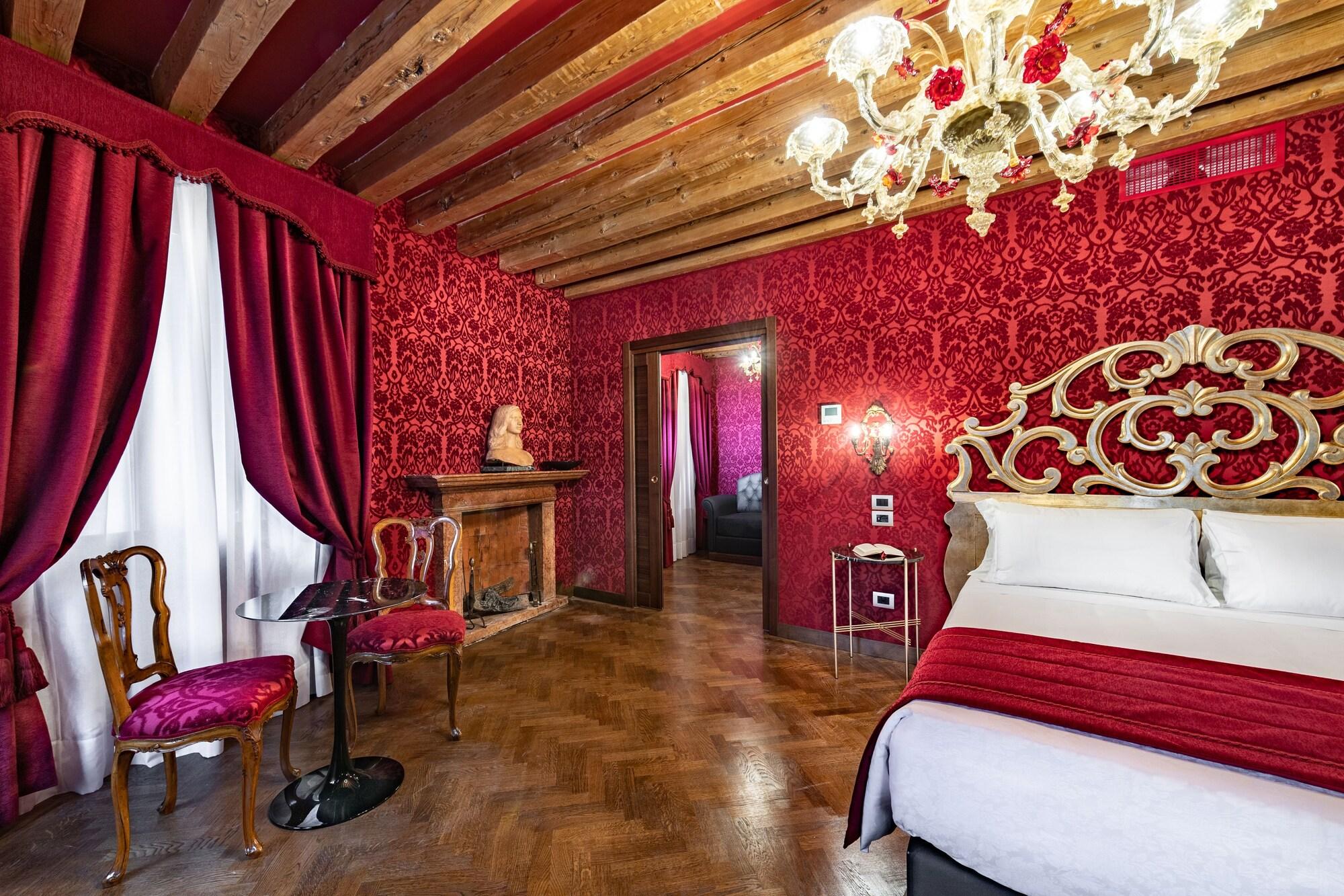 Hotel Palazzo San Lorenzo 4*