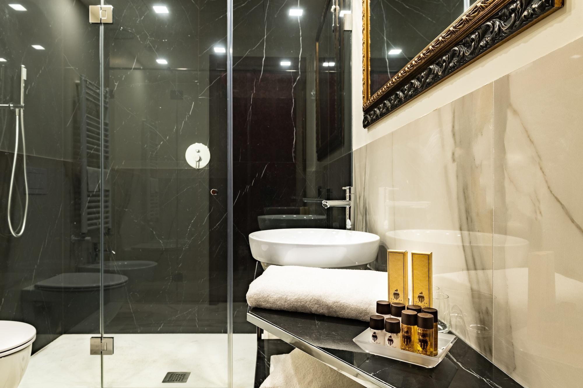 Hotel Palazzo San Lorenzo 4*