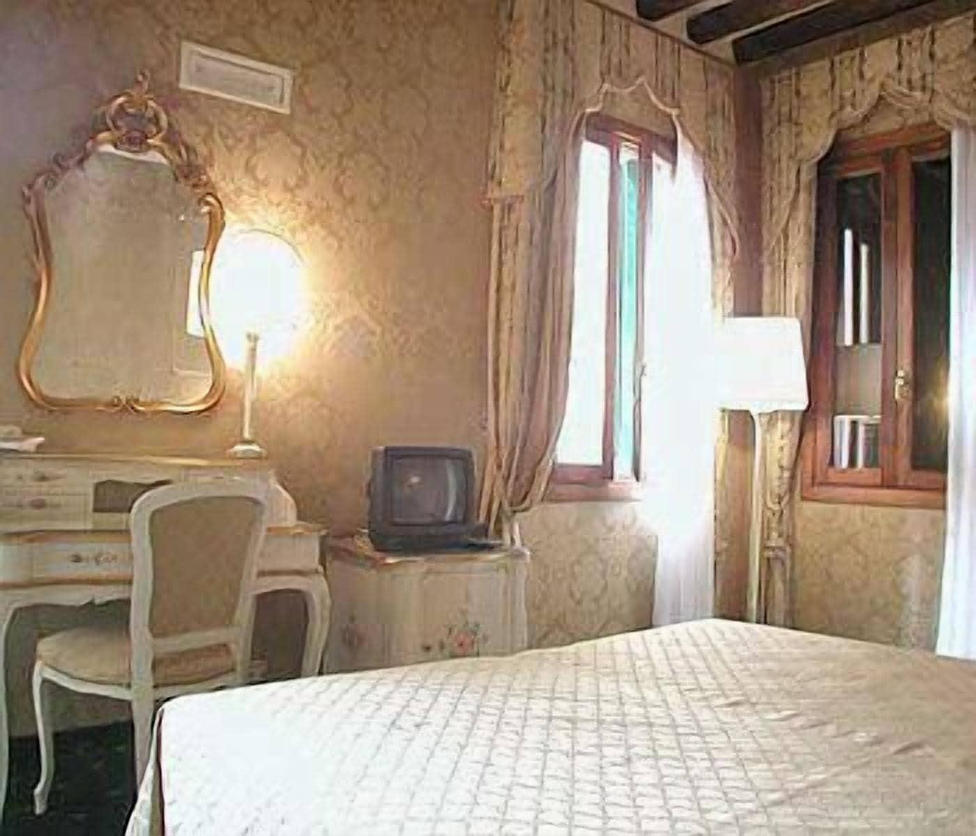 Correr Guest house 3*