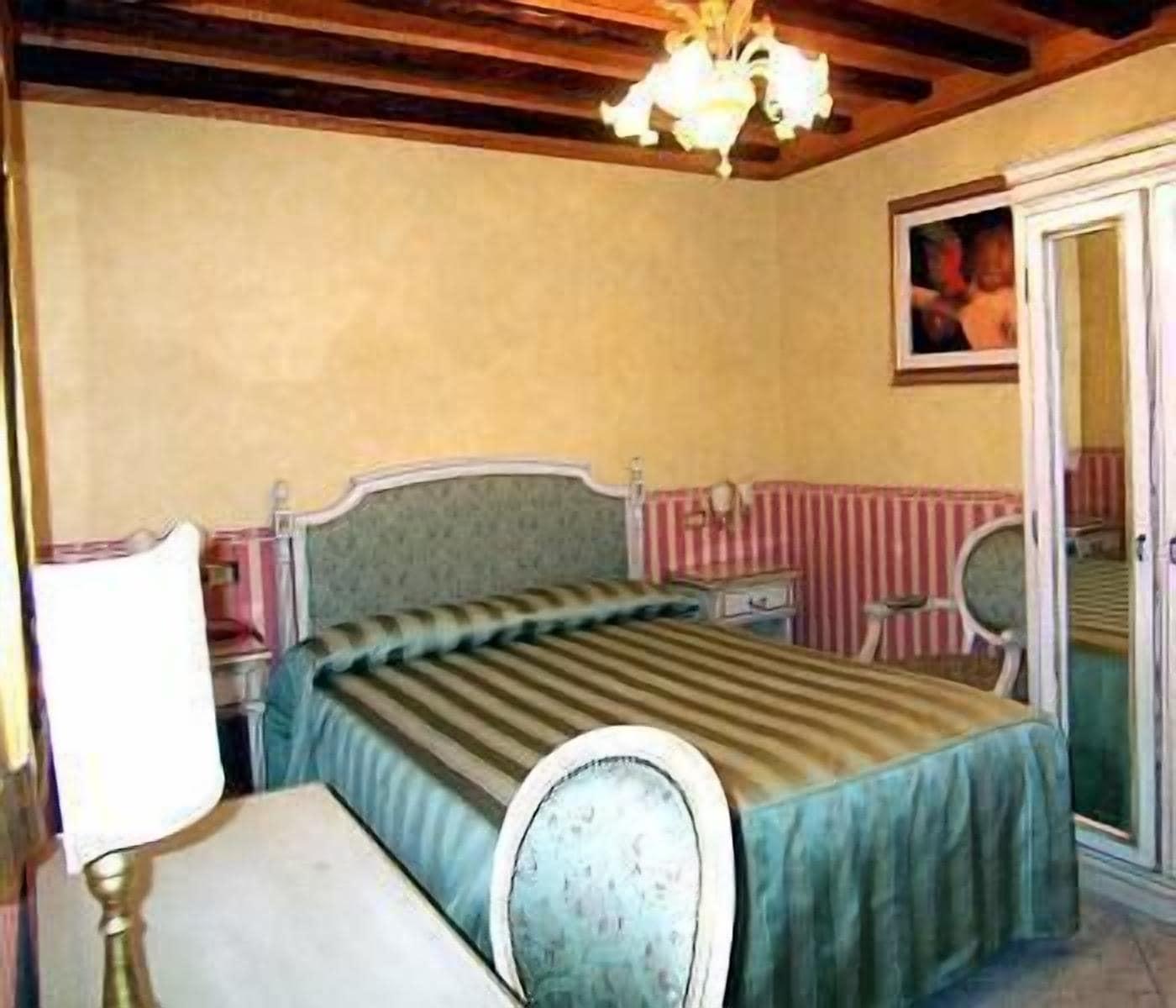 Alloggi Sardegna 2* Venice