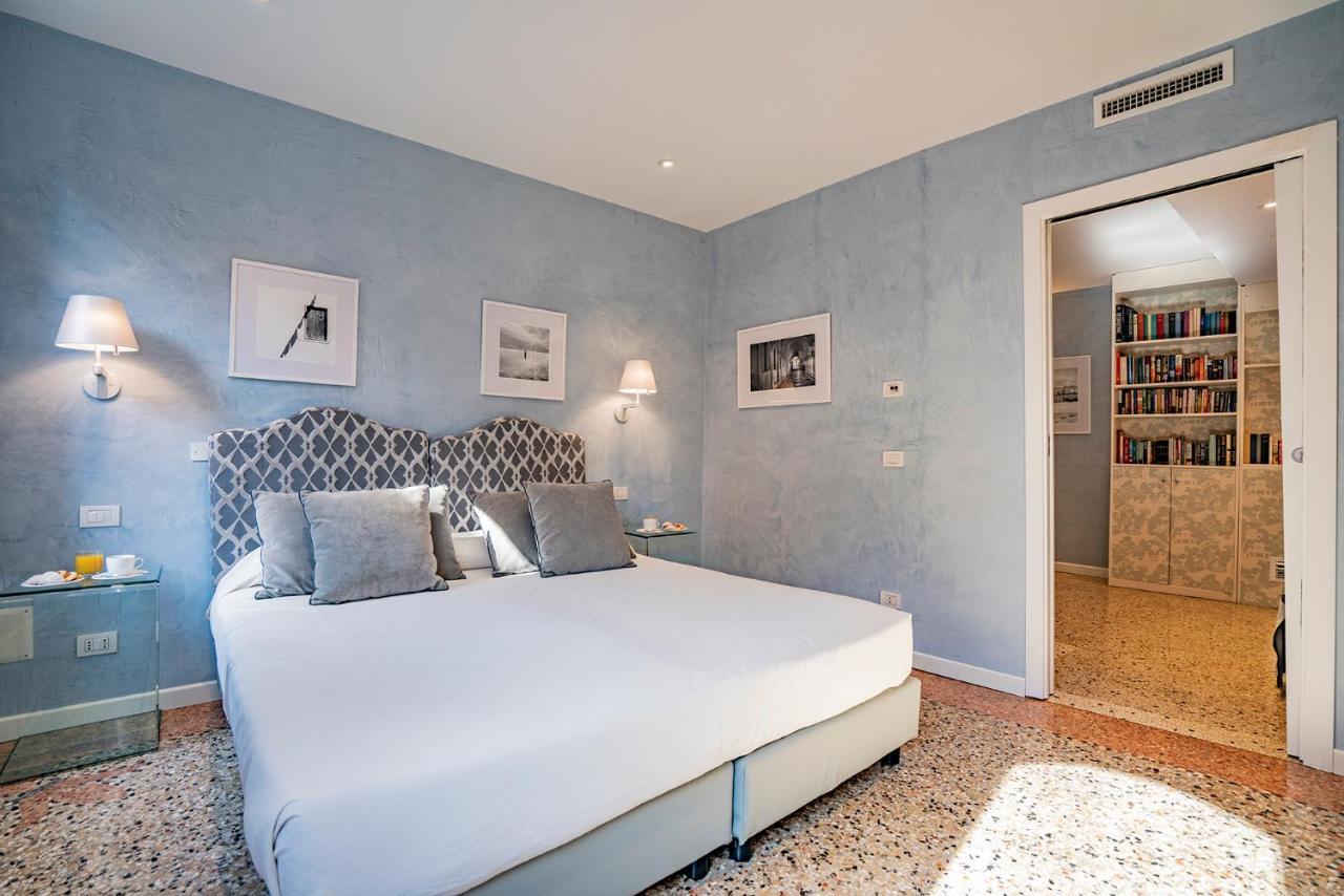 Apartamento Dimora Sant'andrea Canal View Veneza