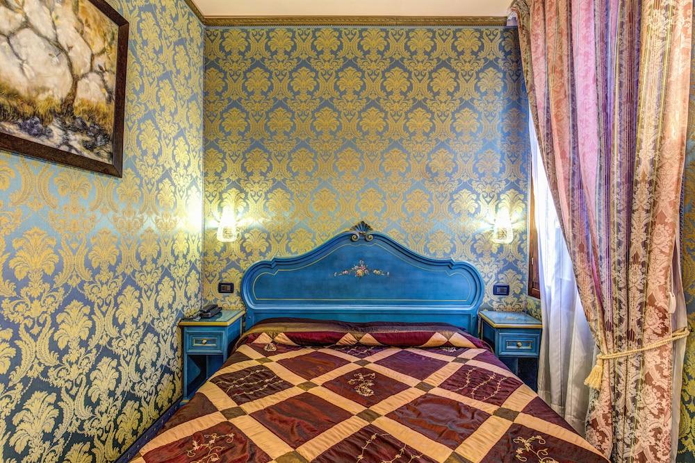Residenza Ca' San Marco 3*