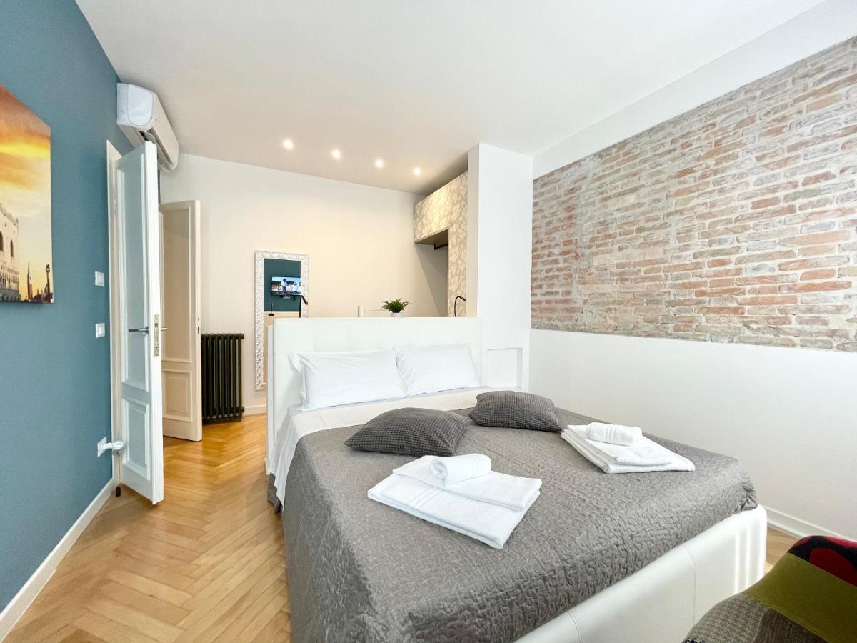 San Marco Luxury Apartments Steps From St Marks Apartment *