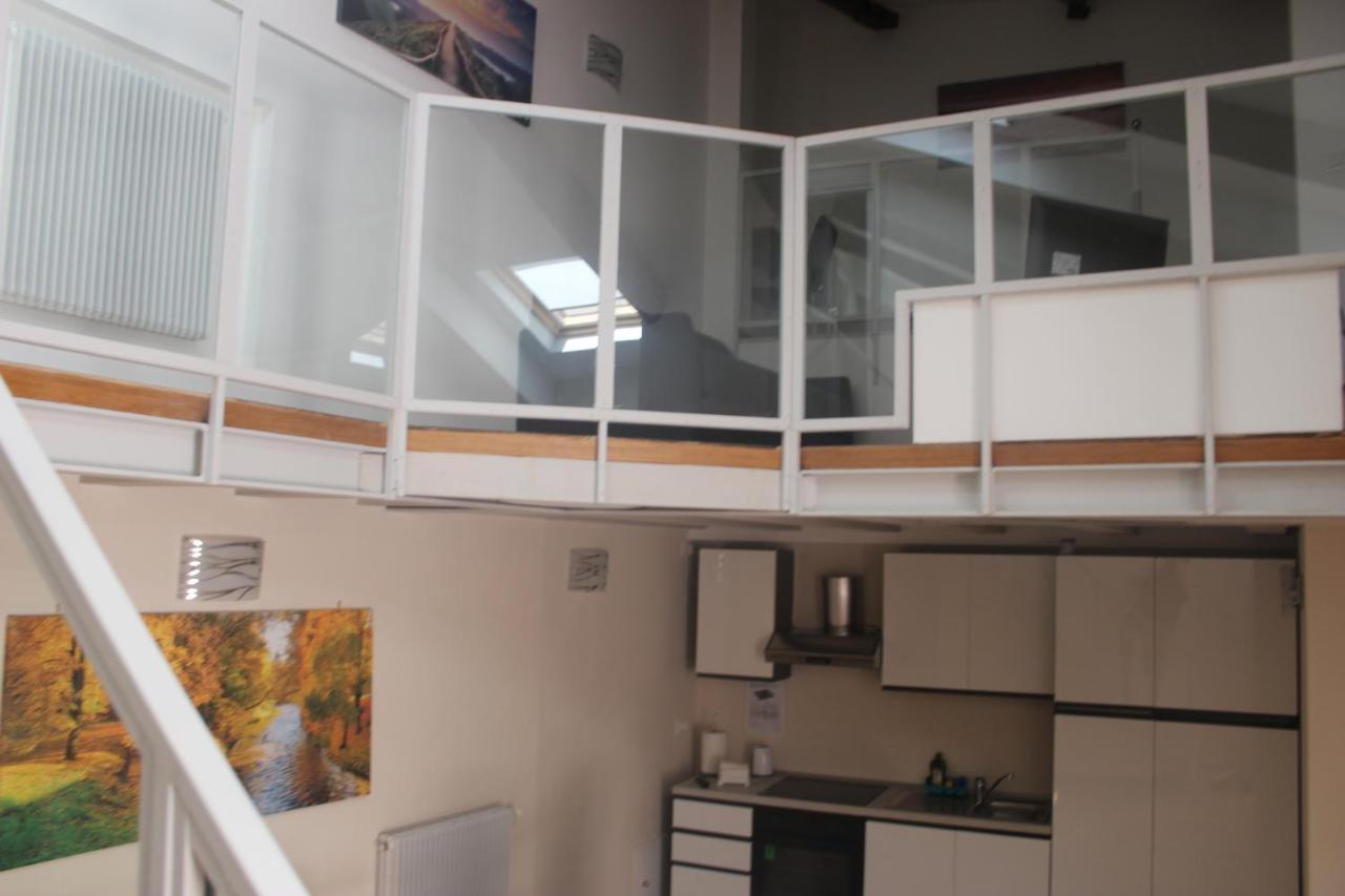 Nic House Apartment *