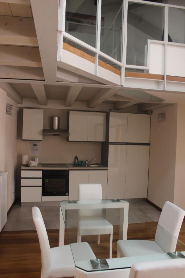 Nic House Apartment *