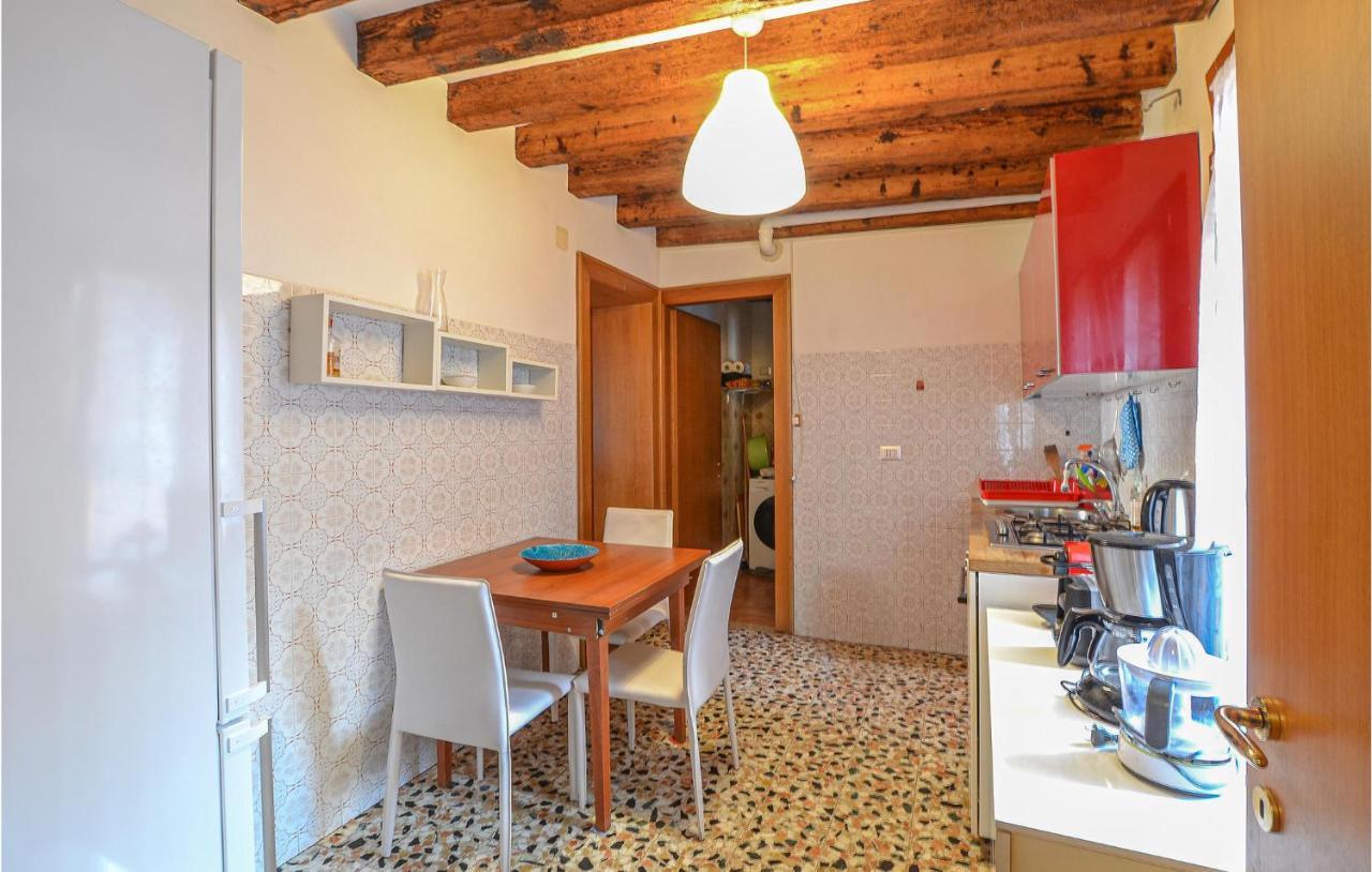 Lovely In With Wifi Apartment