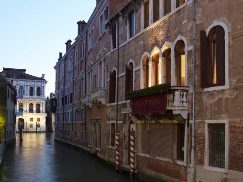 Ca' Gottardi Bed & Breakfast 3*