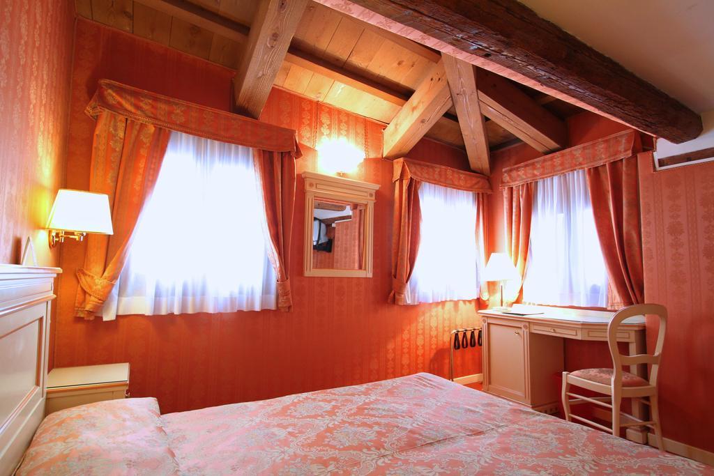 Lanterna Di Marco Polo 3*