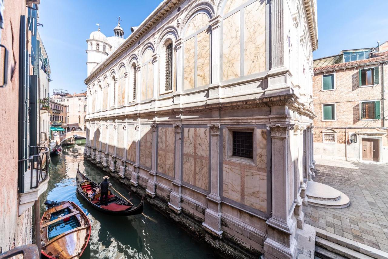 Palazzo Miracoli Apartamento *