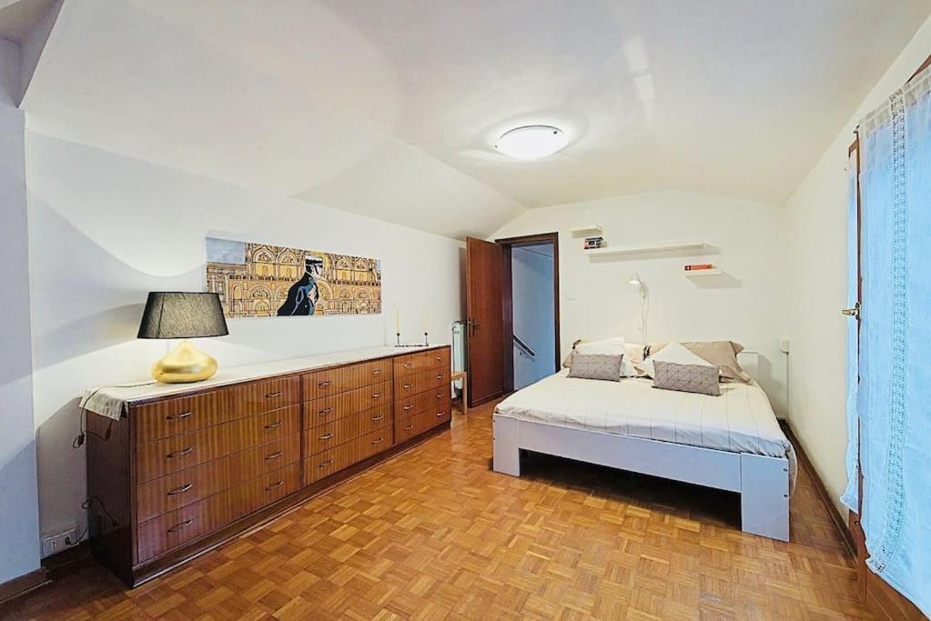 Apartment In The Center Of