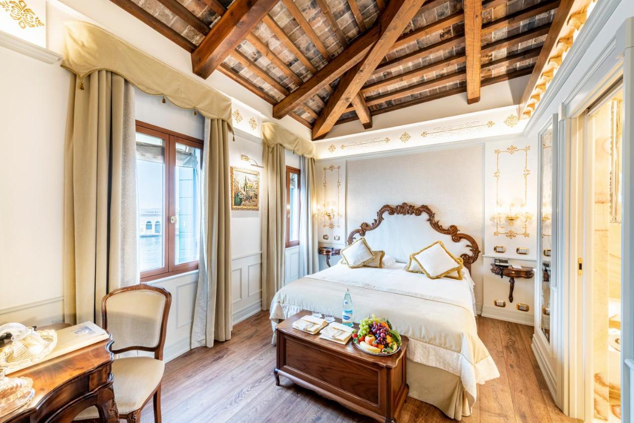 Monaco & Grand Canal 4*