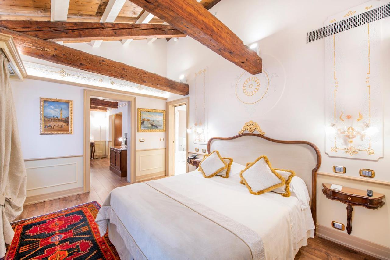 Hotel Monaco & Grand Canal Venice