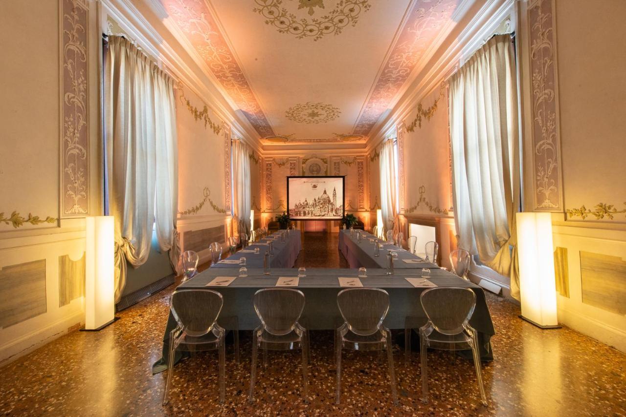 Hotel Monaco & Grand Canal Venice