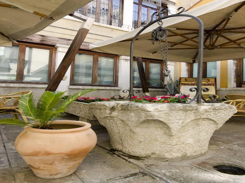 Do Pozzi Veneza