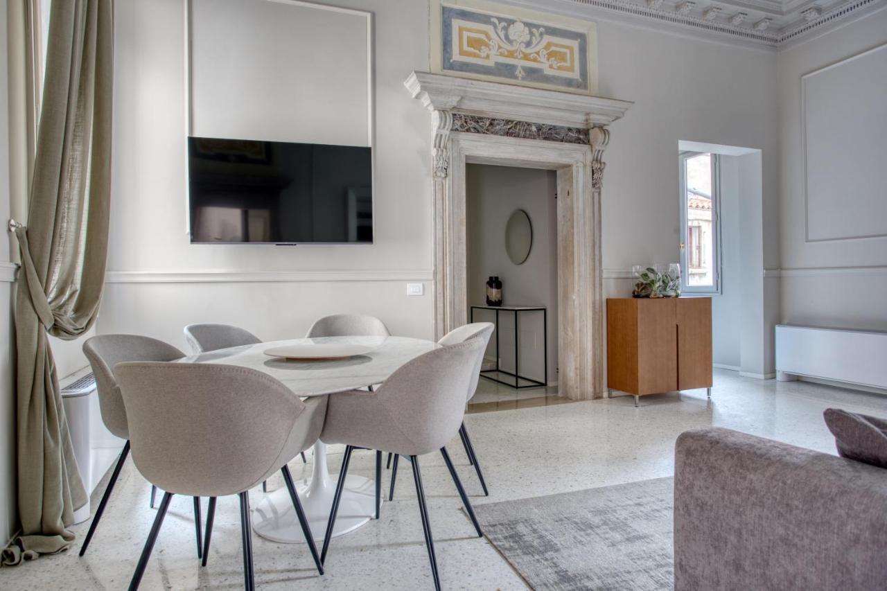 Palazzo Bonvicini 10 * Venice