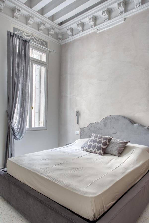 Apartment Palazzo Bonvicini 10 *