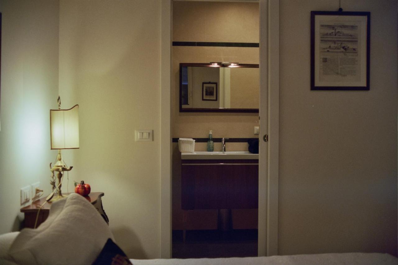 Al Pozzo Dei Scoacamini, 100 M From San Marco, Ground Floor Apartment Venice