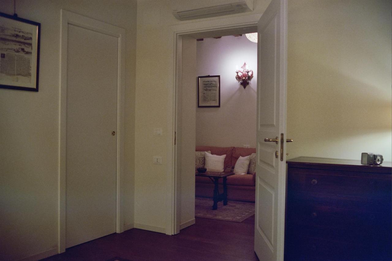 Al Pozzo Dei Scoacamini, 100 M From San Marco, Ground Floor Apartment Venice