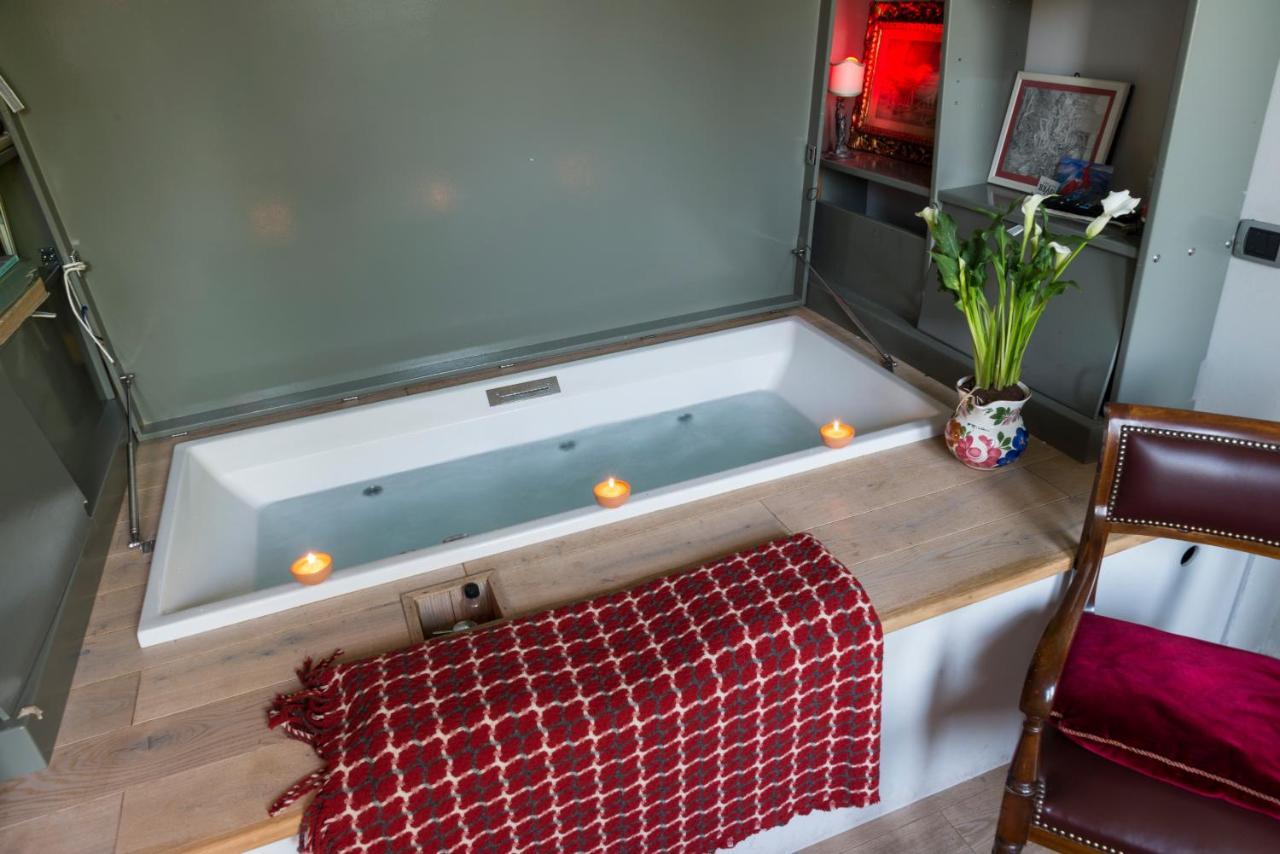 Secret Garden Apartment