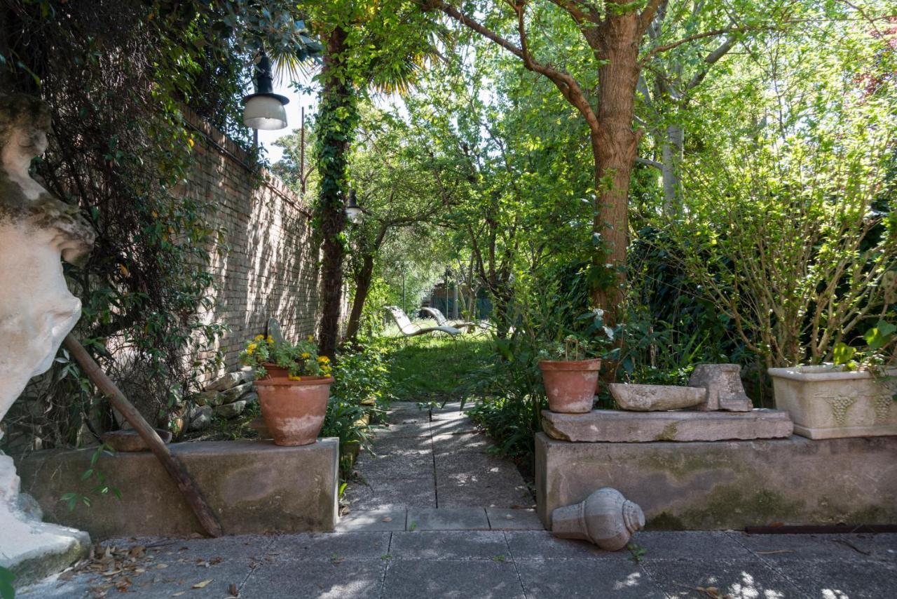 Secret Garden