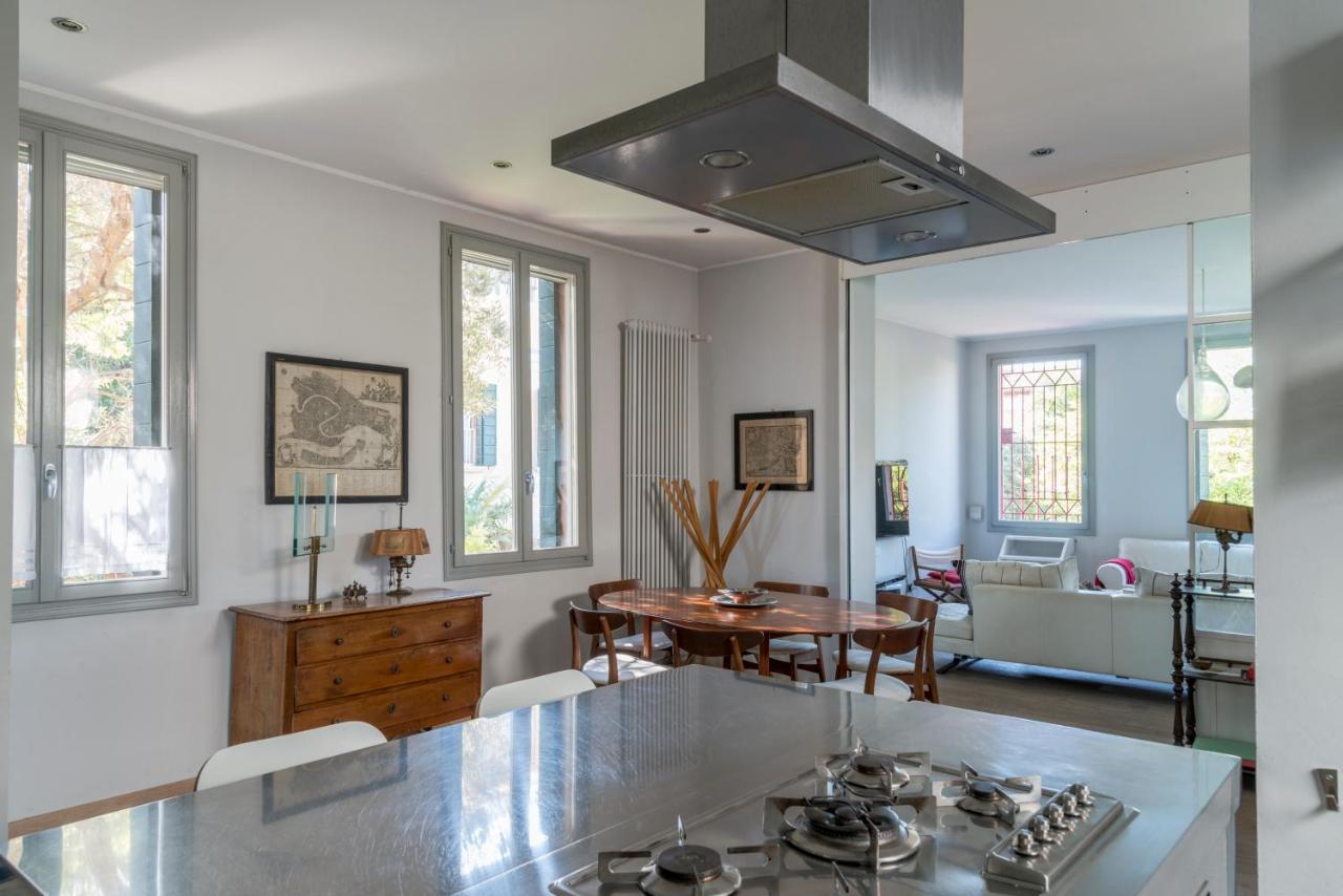 Secret Garden Apartment Venice