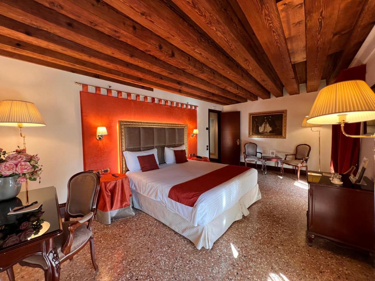 Ruzzini Palace 4*