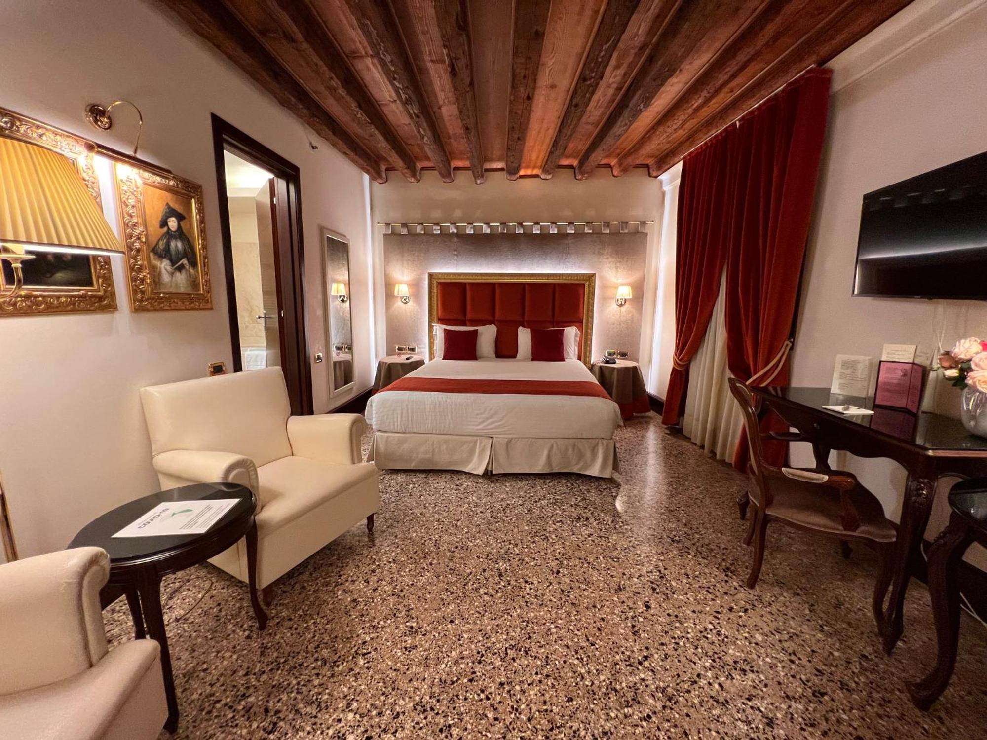 Ruzzini Palace 4*