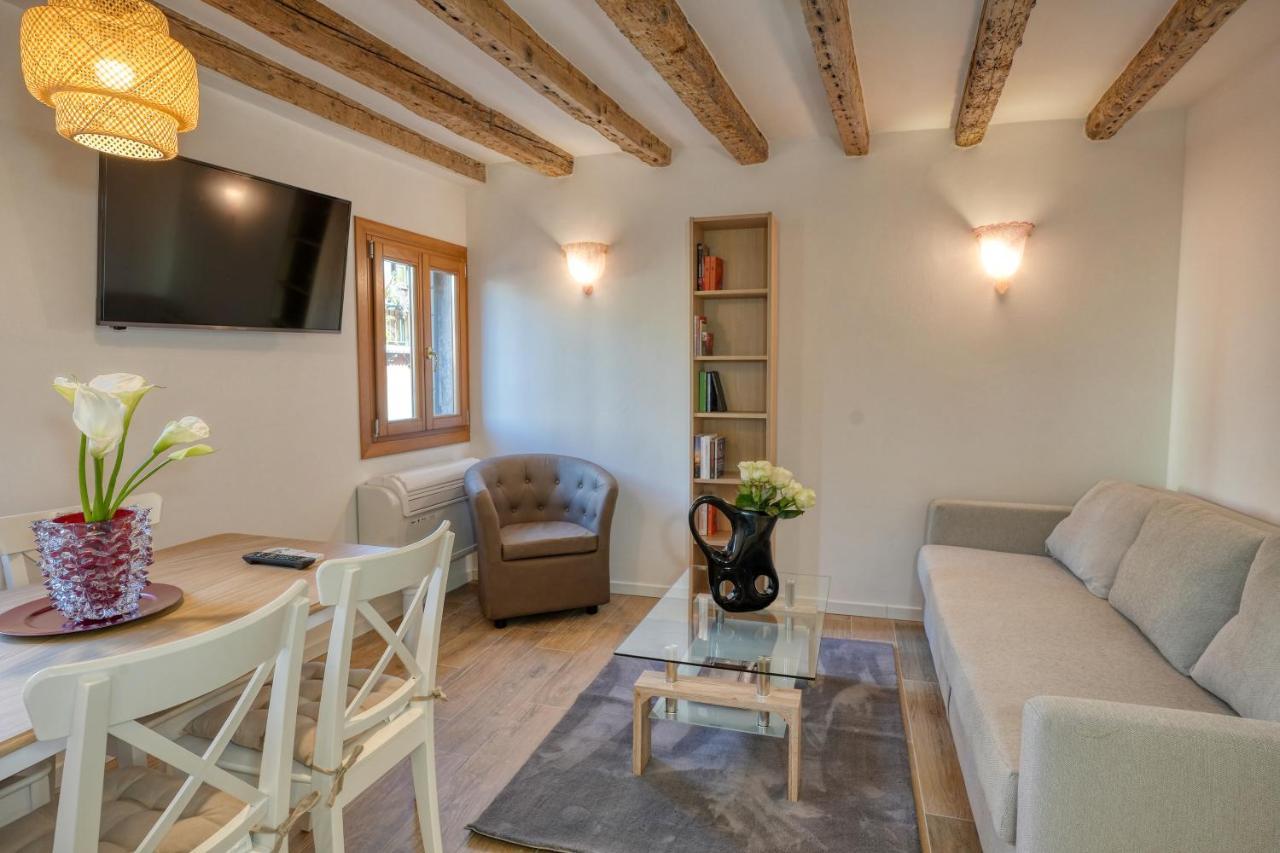 Ecco Apartment Venice