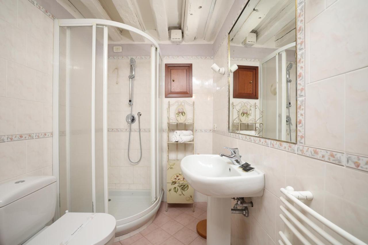 Apartment Superior In Via Garibaldi By Bricola