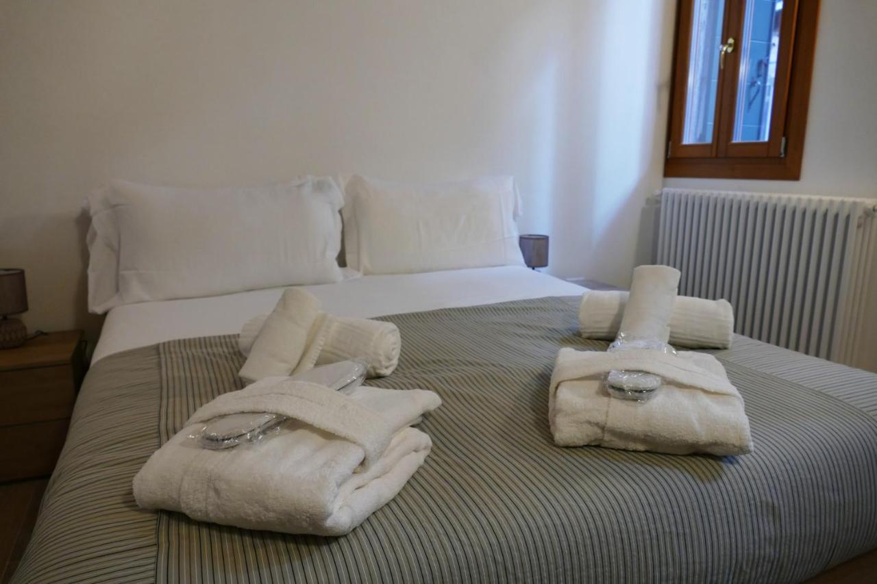 Ecco Apartment