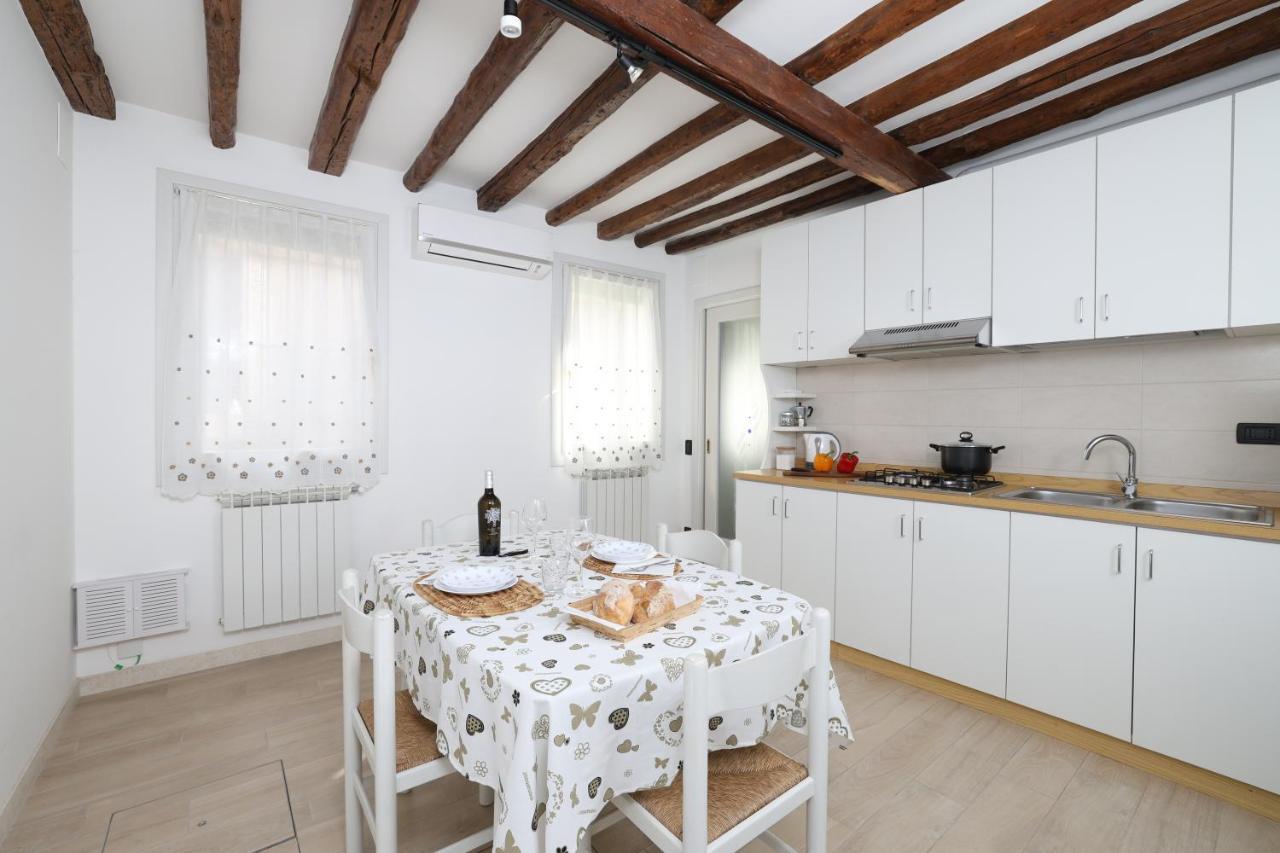 Apartment Ca Giardini In Biennale By Bricola Venice