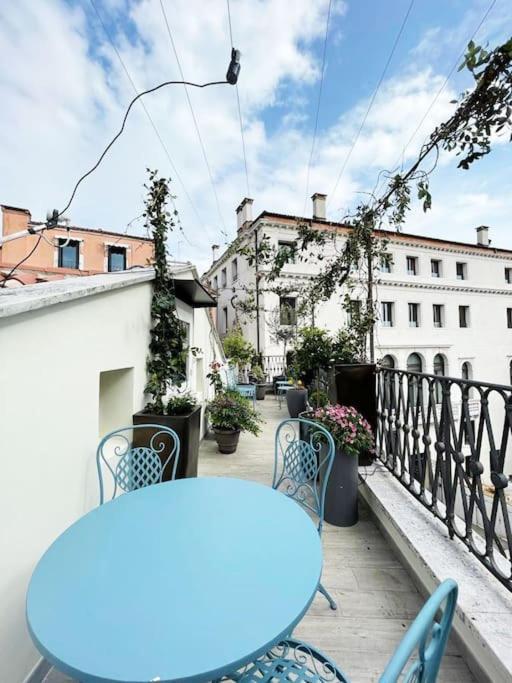 Ca Cornelia - A Rooftop Terrace With Dazzling View Apartamento