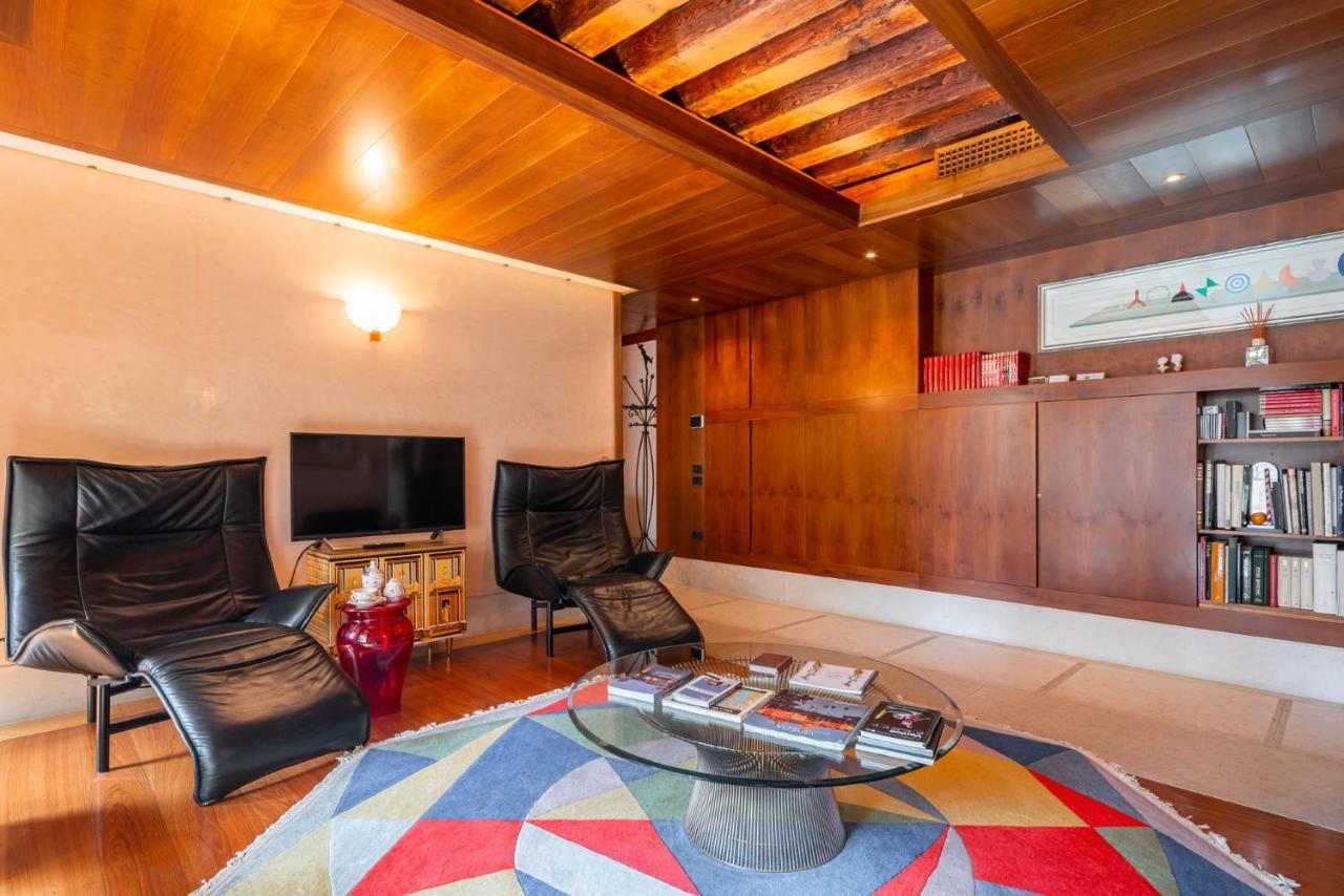 Casa Flavia Ai Morosini - Luxury With Canal View Holiday home