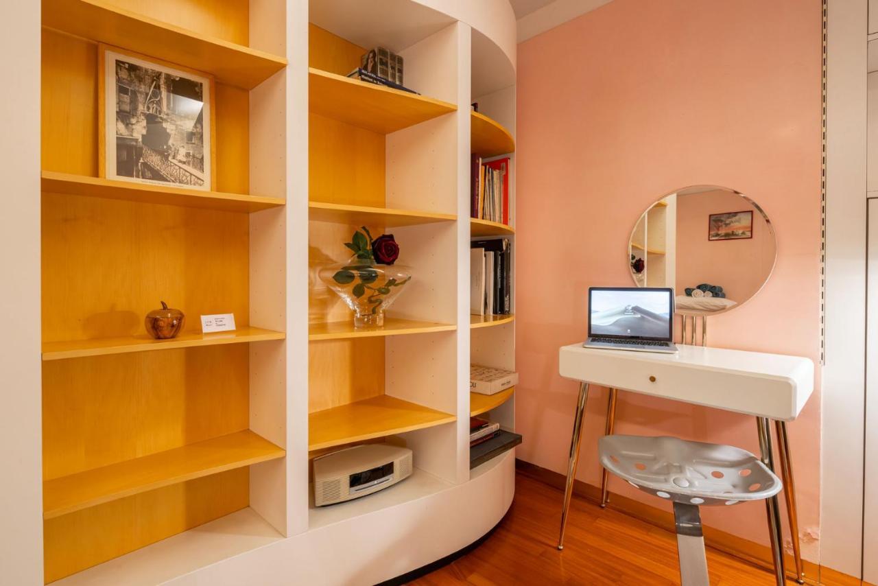 Casa Flavia Ai Morosini - Luxury With Canal View Holiday home Venice