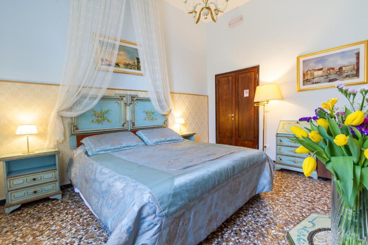 Bed & Breakfast Art Dreams 3*