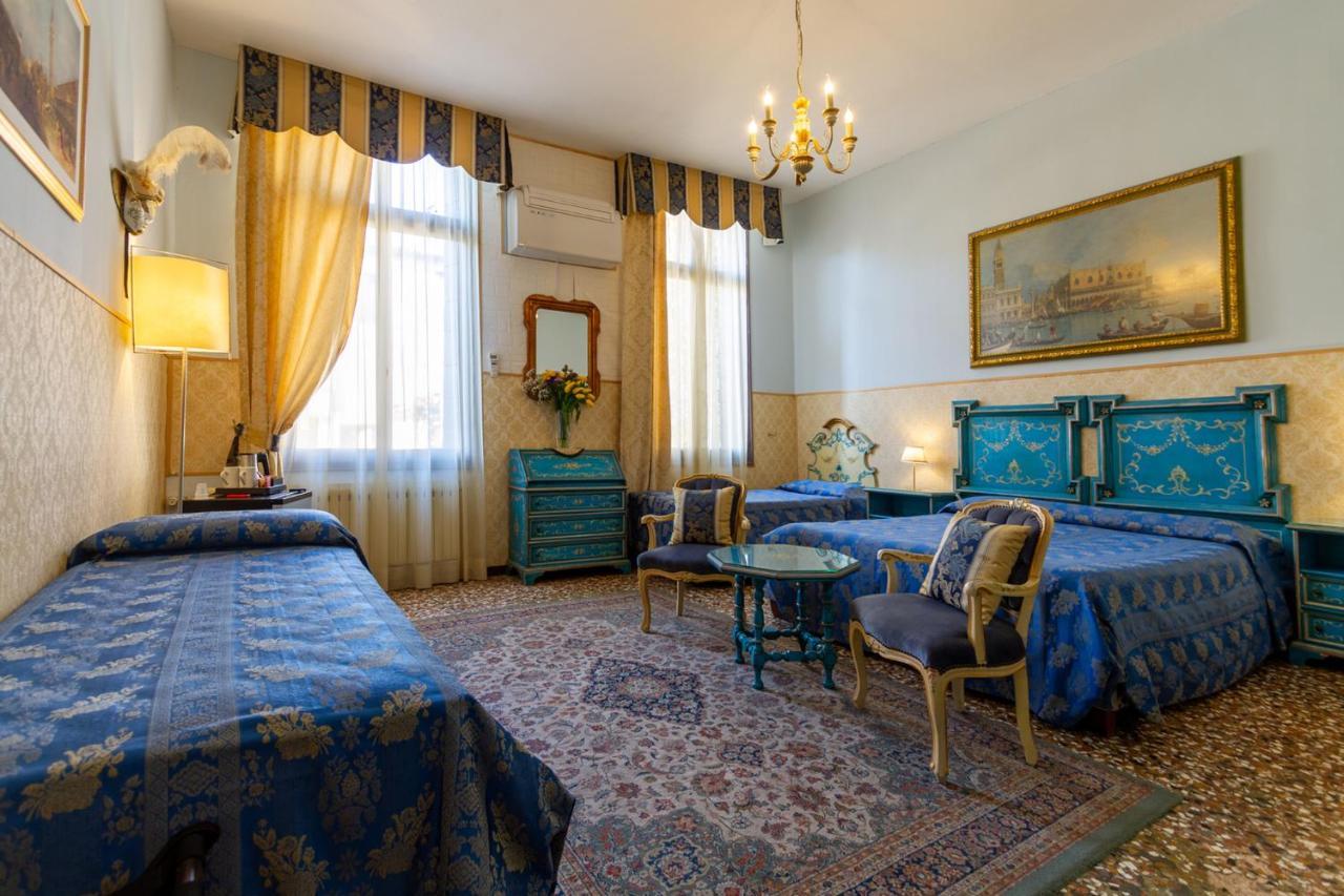 Art Dreams Bed & Breakfast 3*