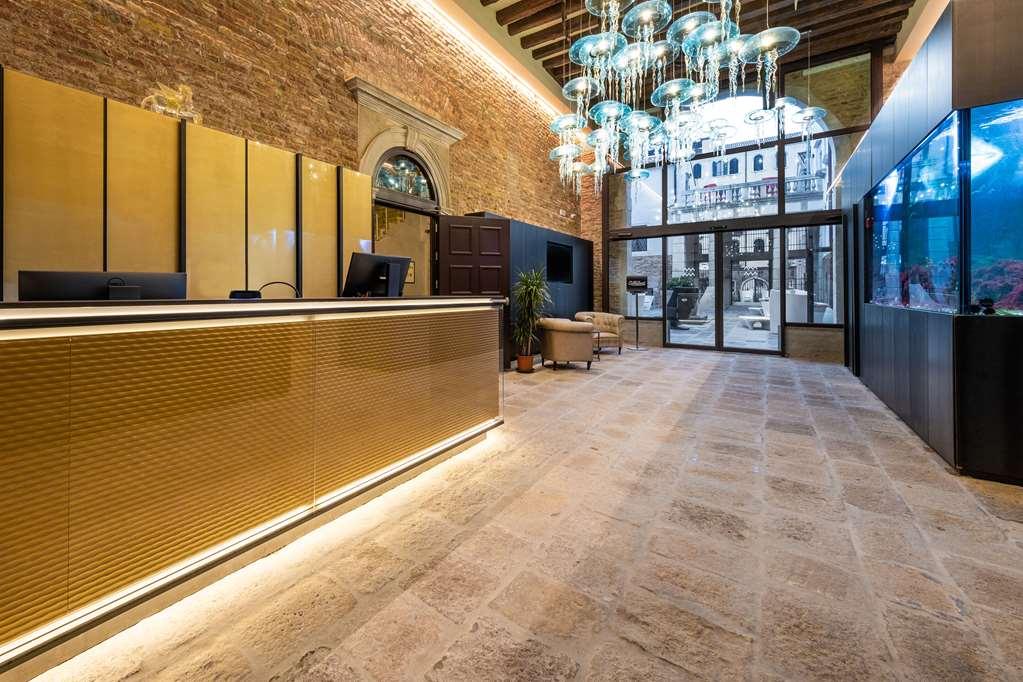 Aquarius - Ascend Collection 4* Venice