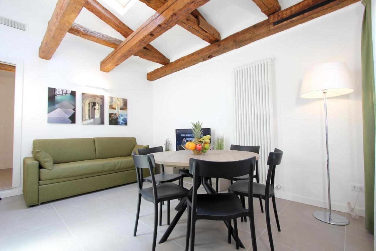 Degli Artisti Apartment *
