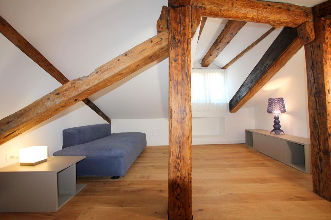 Degli Artisti Apartment