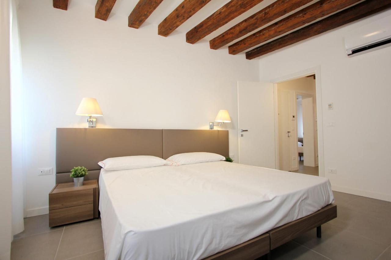 Apartment Degli Artisti *