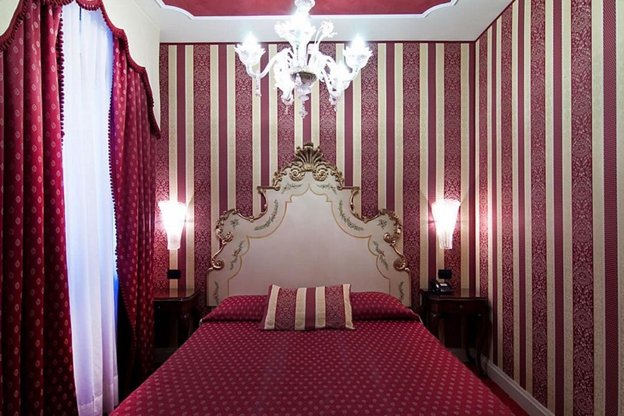 Belle Epoque Hotel