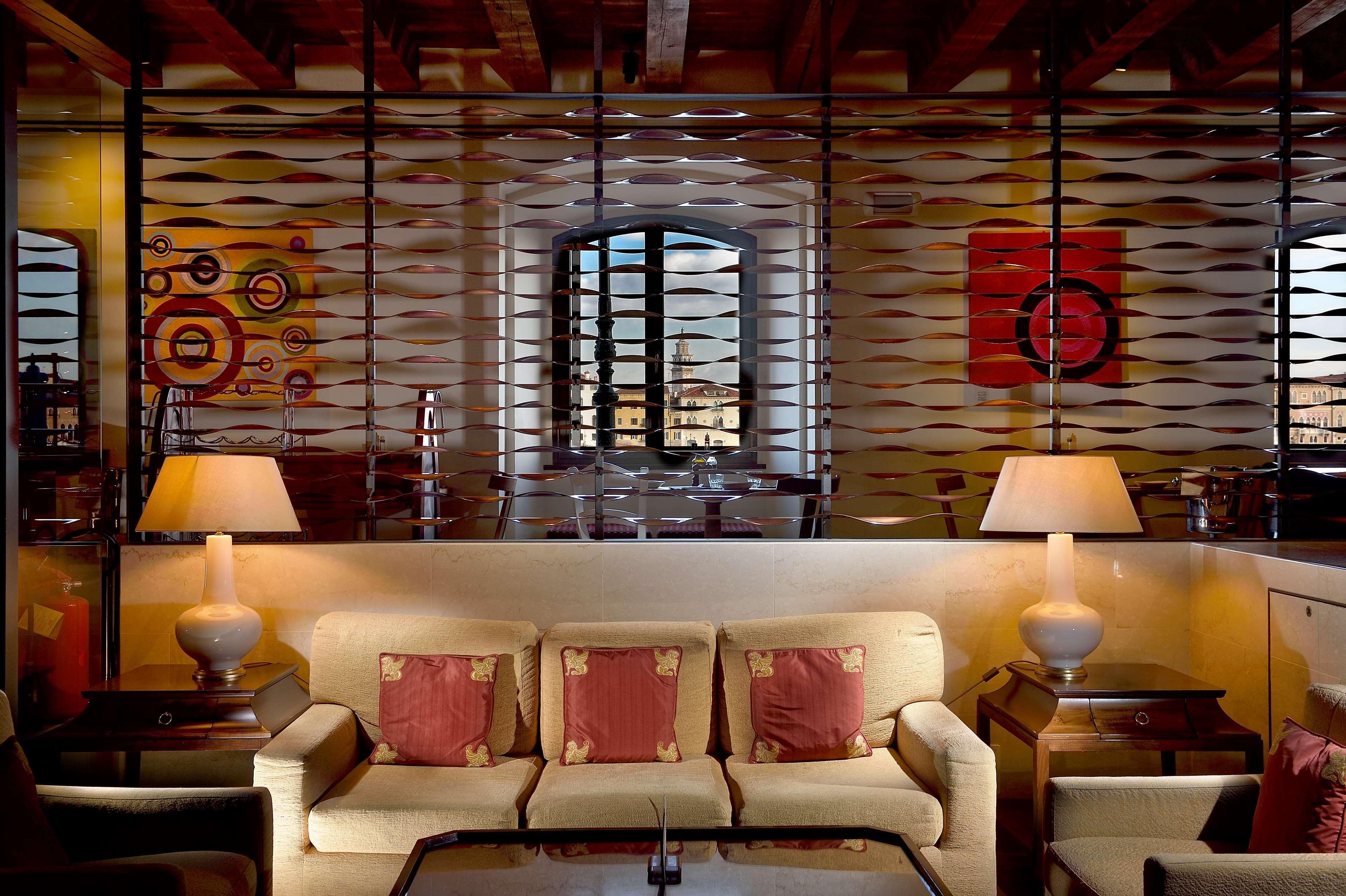 Hotel Hilton Molino Stucky 5*