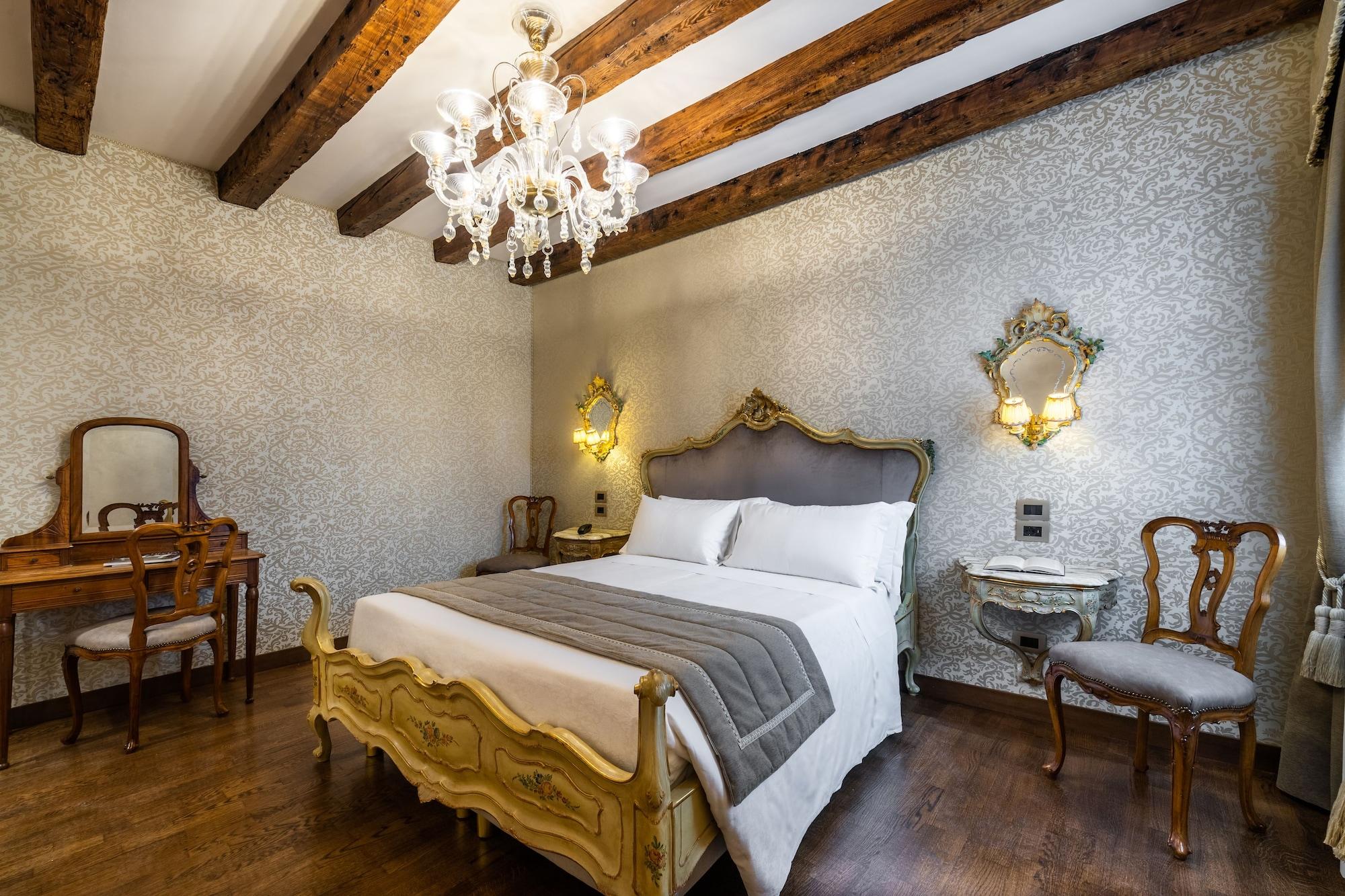 Palazzo San Lorenzo Hotel 4*