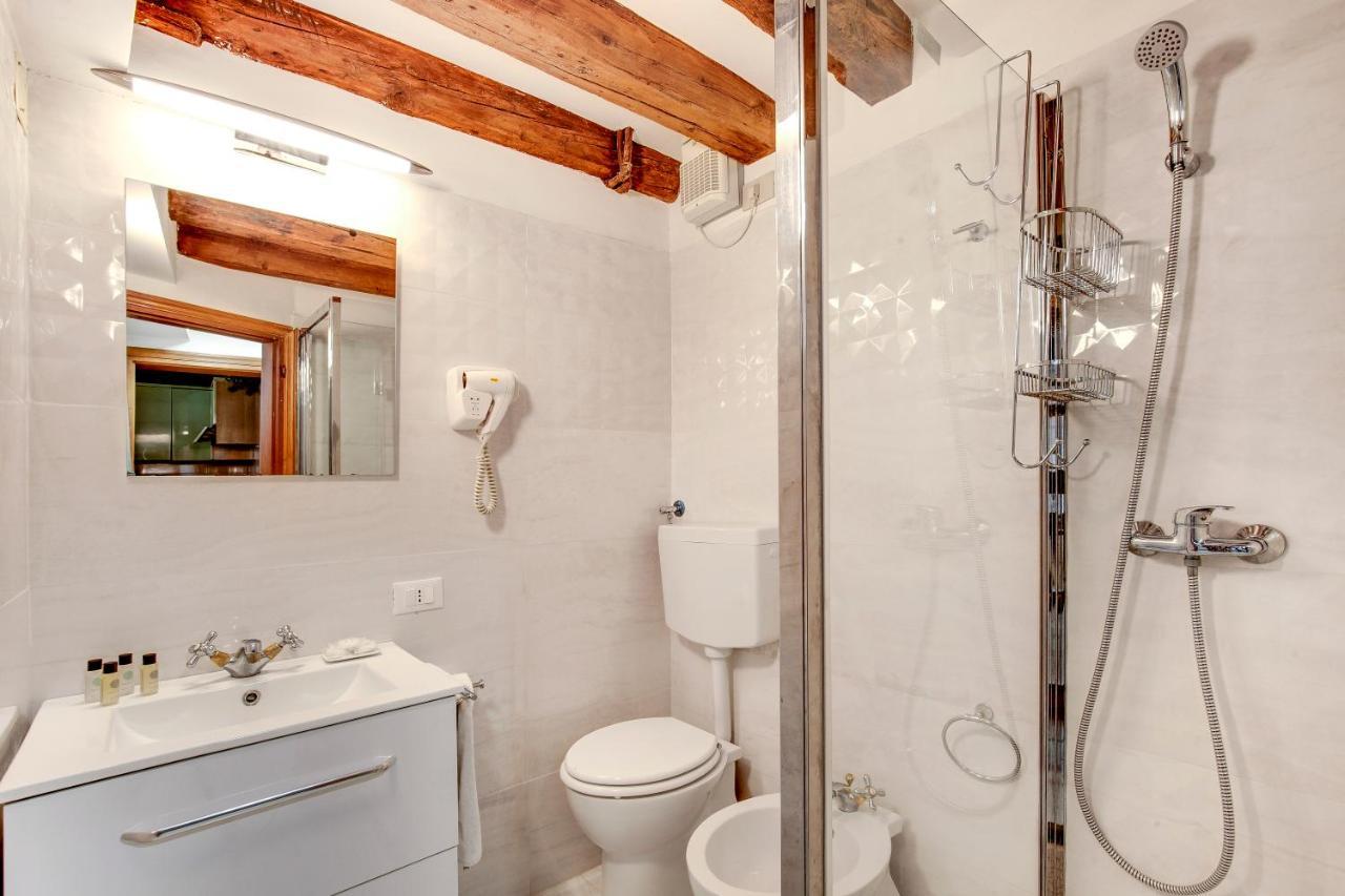 Smeraldo Loc-03081 Apartment Venice