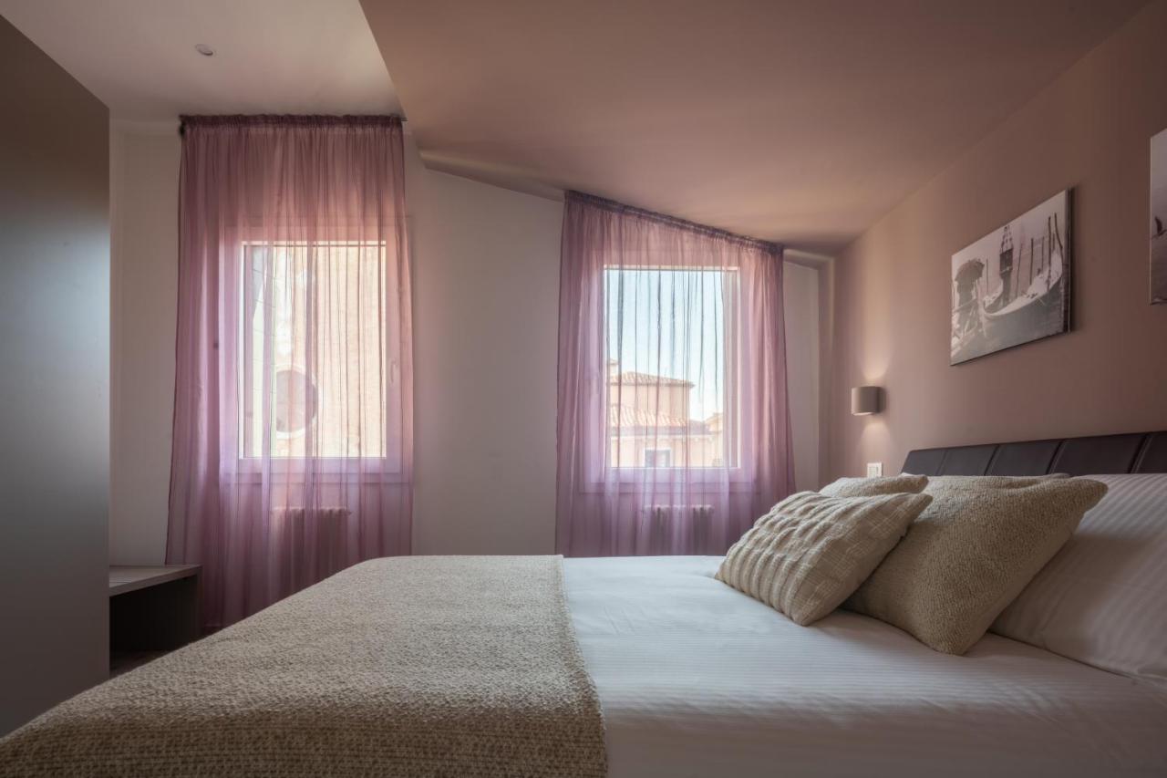 Sant'aponal Cozy With Balcony R&r Apartment *