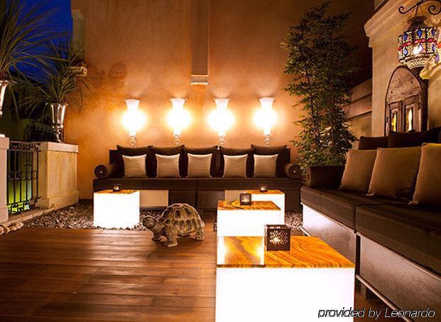 Palazzetto 113 Bed & Breakfast 4*