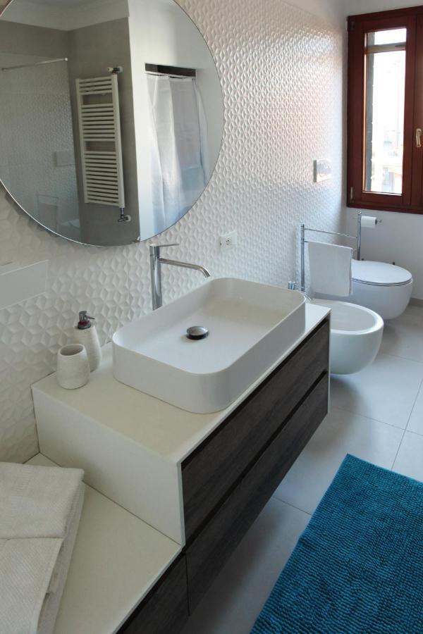 Apartment Domus Biennale, Modern In Centre. Venice
