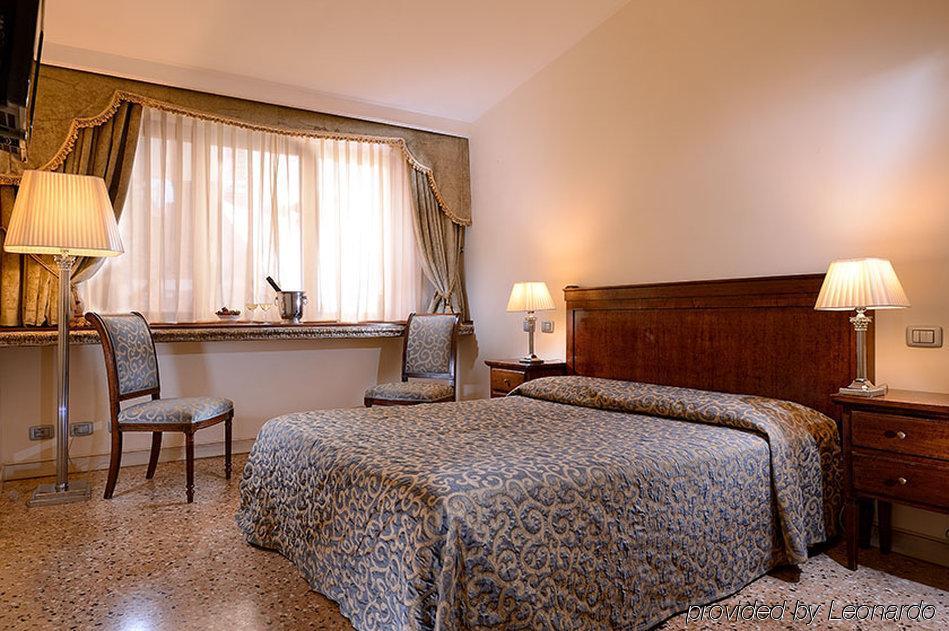 Dell'opera Hotel Veneza
